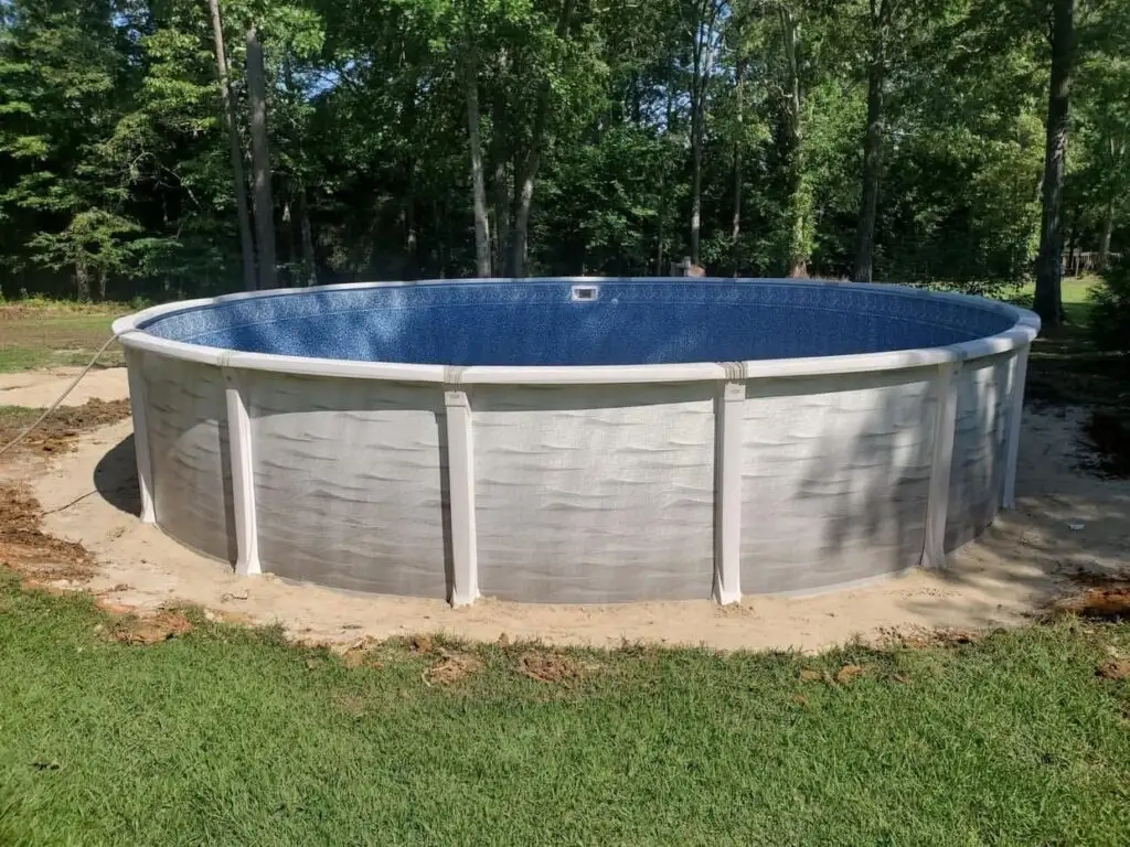 7000 24x52 Pool