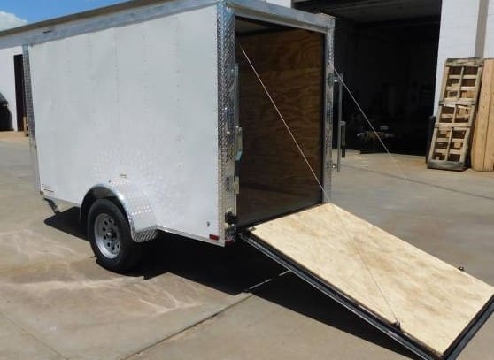 5X10 SA ENCLOSED WHITE