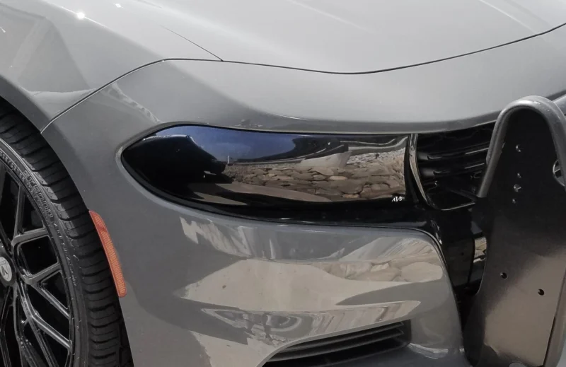 Auto Ventshade AVS 37373 - AVS Deflectors, Shields & Covers, Modified Acrylic