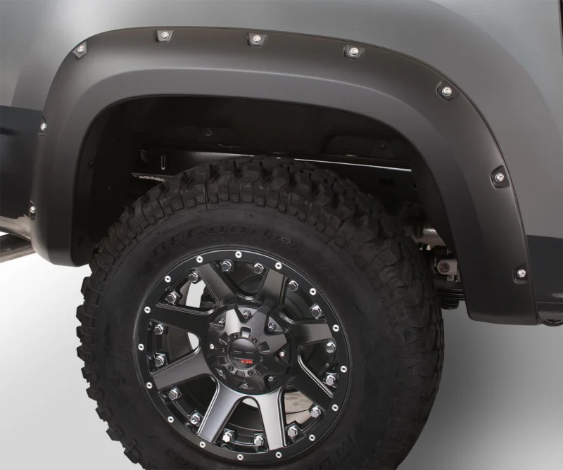Bushwacker 40102-02 - Pocket Style Fender Flares, Black, Smooth
