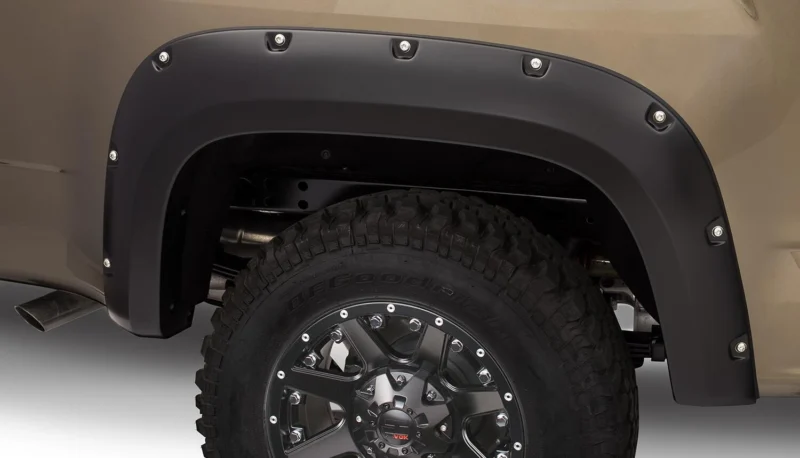 Bushwacker 40142-02 - Pocket Style Fender Flares, Black, Smooth