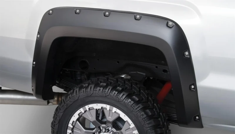 Bushwacker 40967-02 - Pocket Style Fender Flares, 4-Piece Set, Black