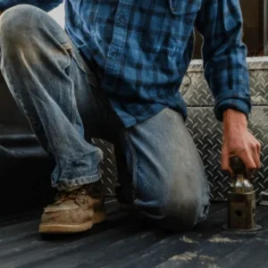 B&W Trailer Hitches GNRM1108 - Gooseneck Mounting Kit
