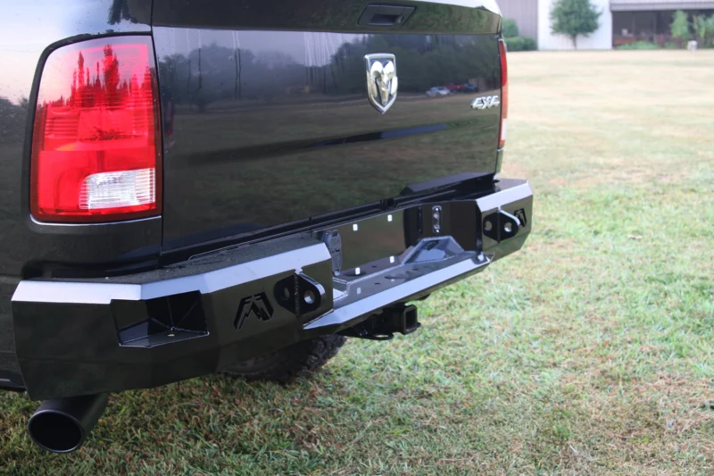Fab Fours DR09-W2950-B - Heavy Duty Rear Bumpers