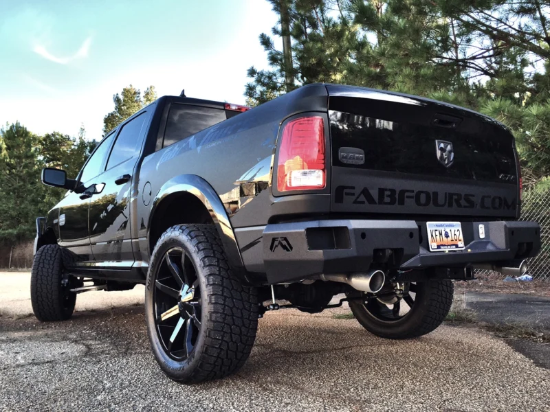 Fab Fours DR09-W2952-B - Heavy Duty Rear Bumpers