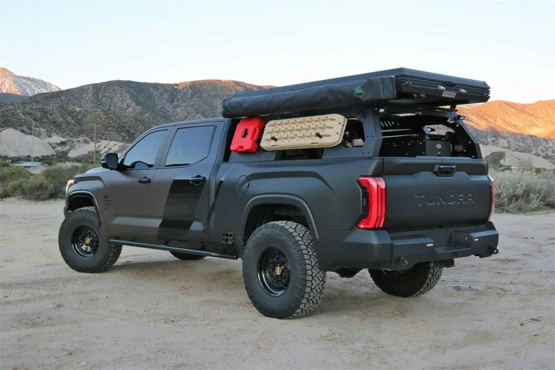 Fabtech FTS81164 - Dirt Logic 2.25 Shocks, Crew Cab
