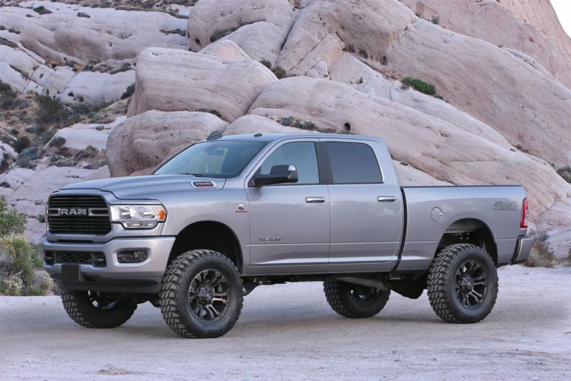 Fabtech K3184DL - Lift Systems with Dirt Logic Shocks
