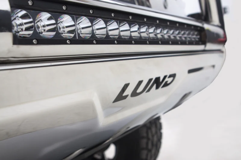 Lund 47021216 - Bull Bar with LED, Polished Stainless, Stainless Steel