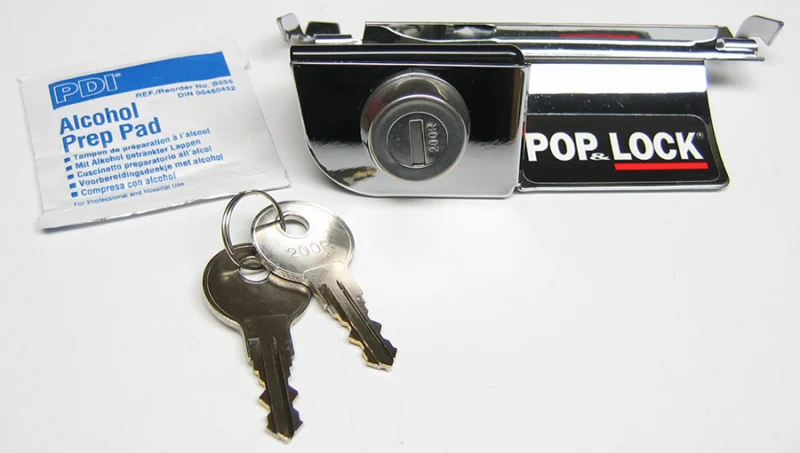Pop & Lock PL3400C - Manual Tailgate Locks, Chrome, Traditional Design