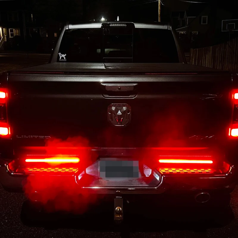 Putco 9200918-04 - Blade LED Tailgate Light Bars