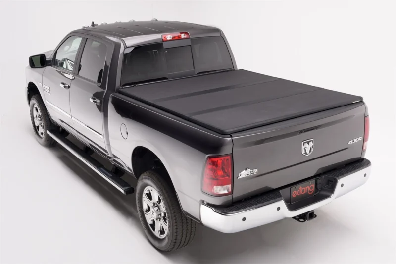 Extang 83426 - Solid Fold 2.0, 6'4" Bed