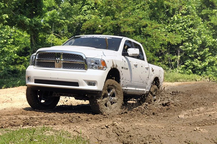 Rough Country 32932 - Suspension Lift Kits