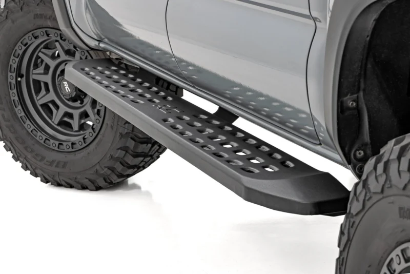Rough Country 44012 - Running Boards & Steps, Crew Cab
