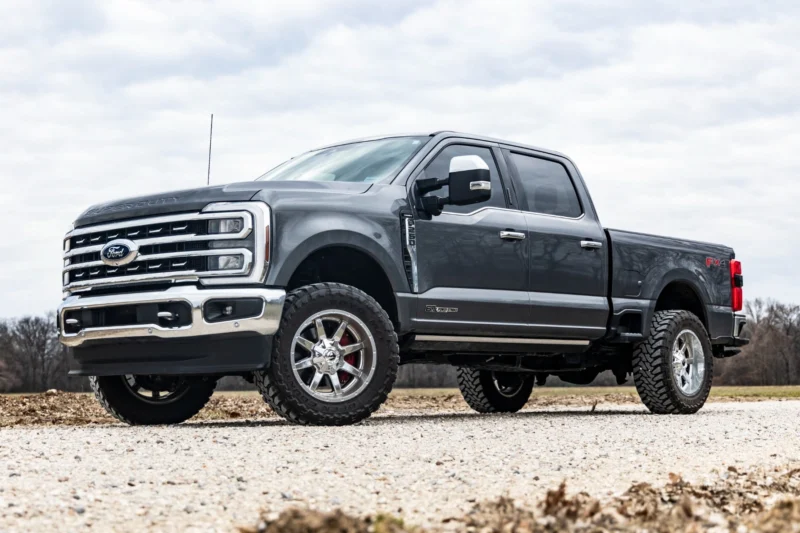 Rough Country 51017 - Leveling Kits