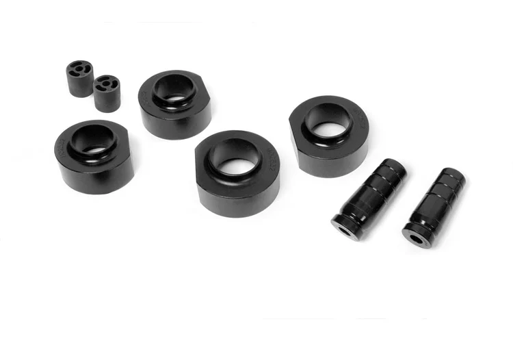 Rough Country 650 - Suspension Lift Kits