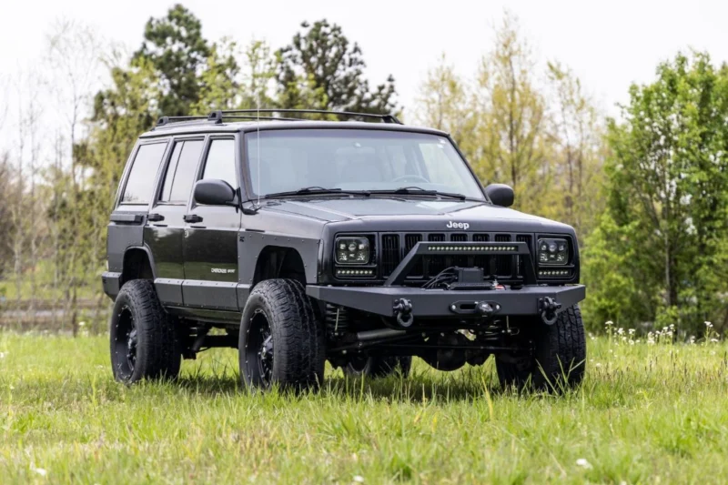 Rough Country 670N2 - Suspension Lift Kits