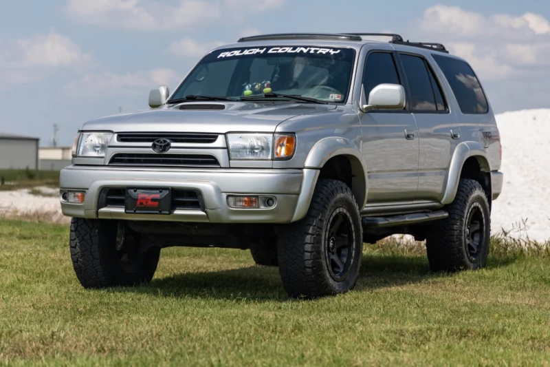 Rough Country 77530 - Suspension Lift Kits