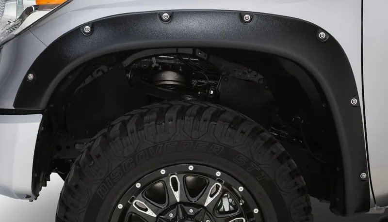Stampede 8431-5 - Ruff Riderz, Black, Textured