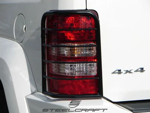 Steelcraft 32170 - Tail Light Guards, Black