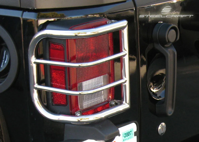 Steelcraft 32200 - Tail Light Guards, Black