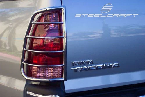 Steelcraft 33257 - Tail Light Guards, Stainless Steel