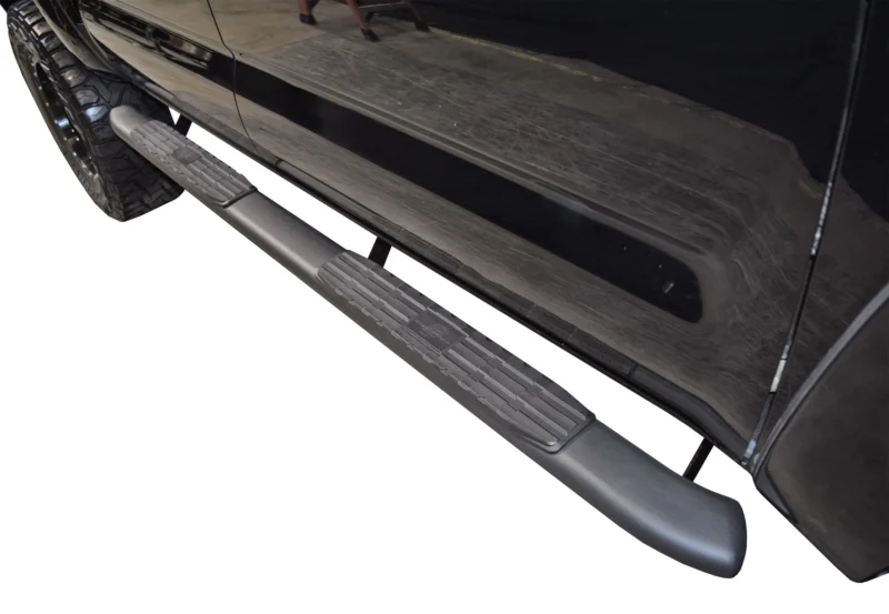 Steelcraft 40-30900 - 4″ Oval Sidebars, Textured Black, Crew Cab