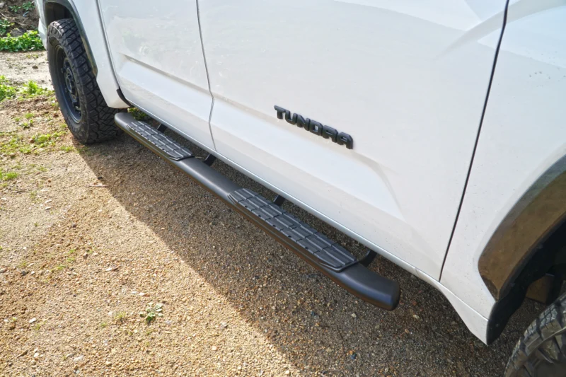 Steelcraft 40-33130 - 4″ Oval Sidebars, Textured Black, Crew Cab
