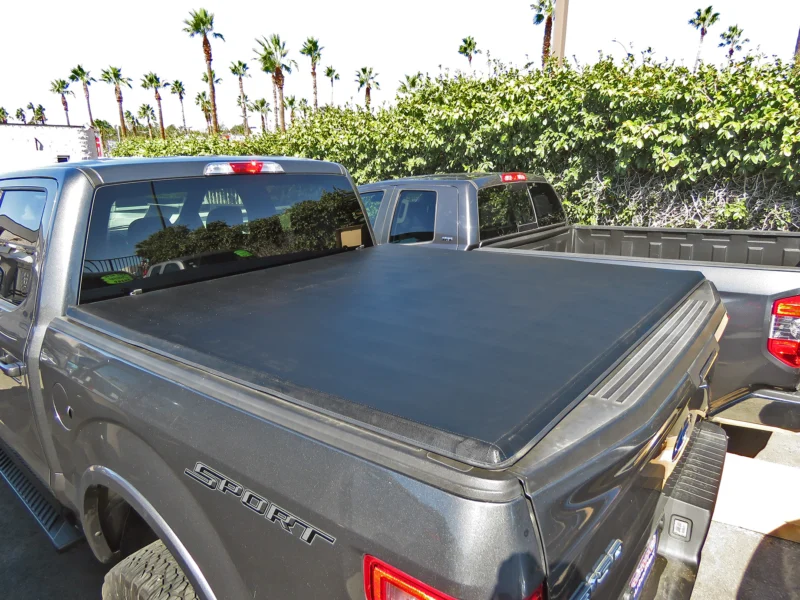 Steelcraft TN12411 - Tri-Fold Tonneau Covers, Black