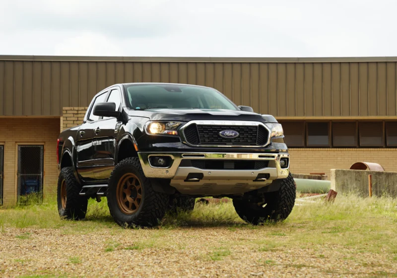 Superlift 40050 - Leveling Kits, 2 in. Leveling Kit