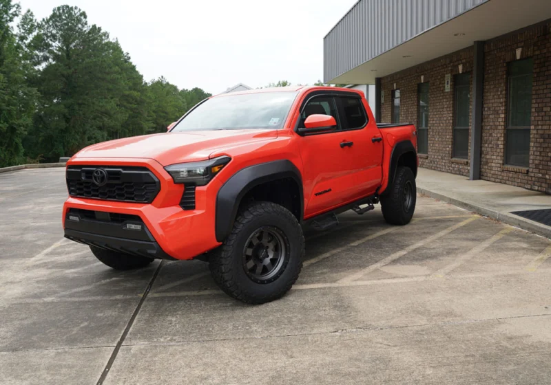 Superlift 40055 - Leveling Kits, 2 in. Leveling Kit